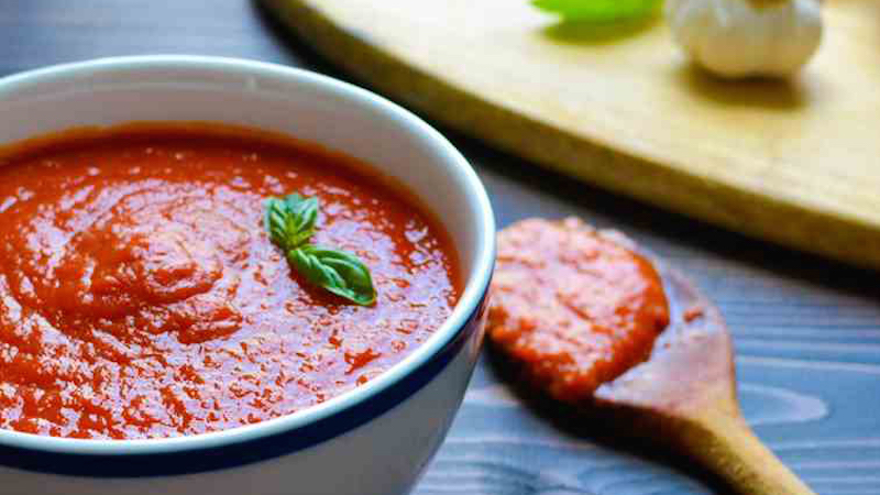 20-minute-pomodoro-sauce-4b0ab39f4ab1f846de0112e9ece8f2072a0a4326